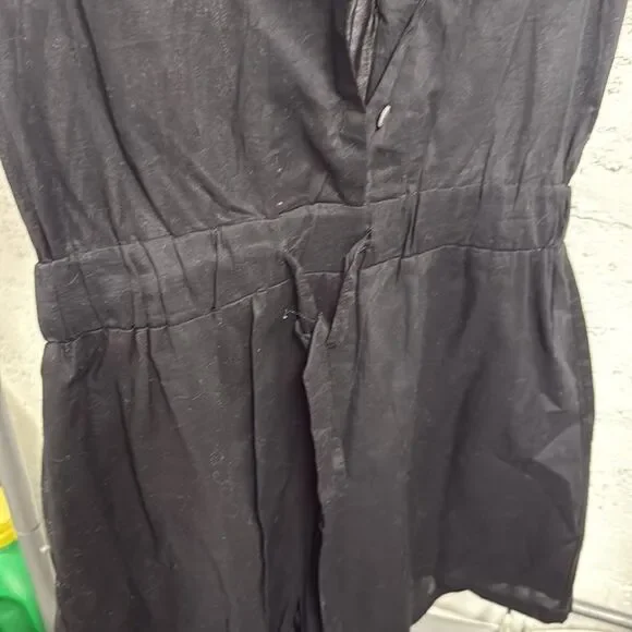 TART Hadley Romper - Shorts - Black Lightweight Collared- NWOT - Size Medium